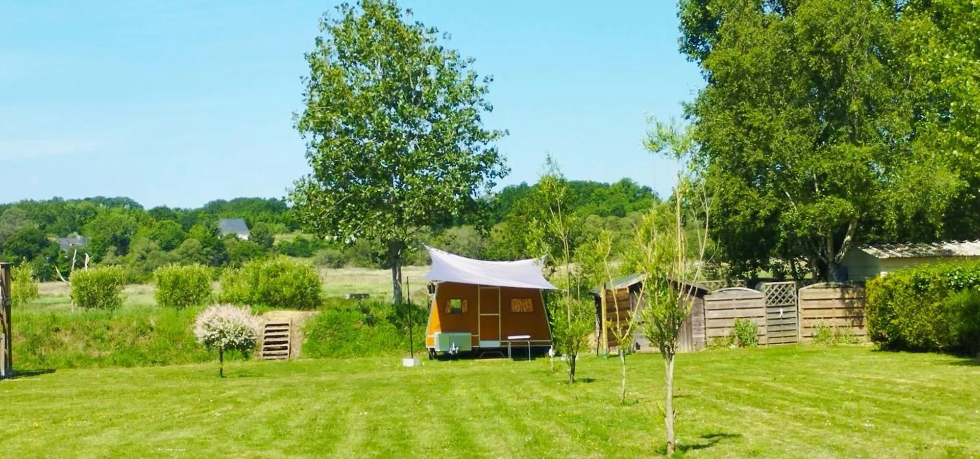 Caravane Vintage Camoël